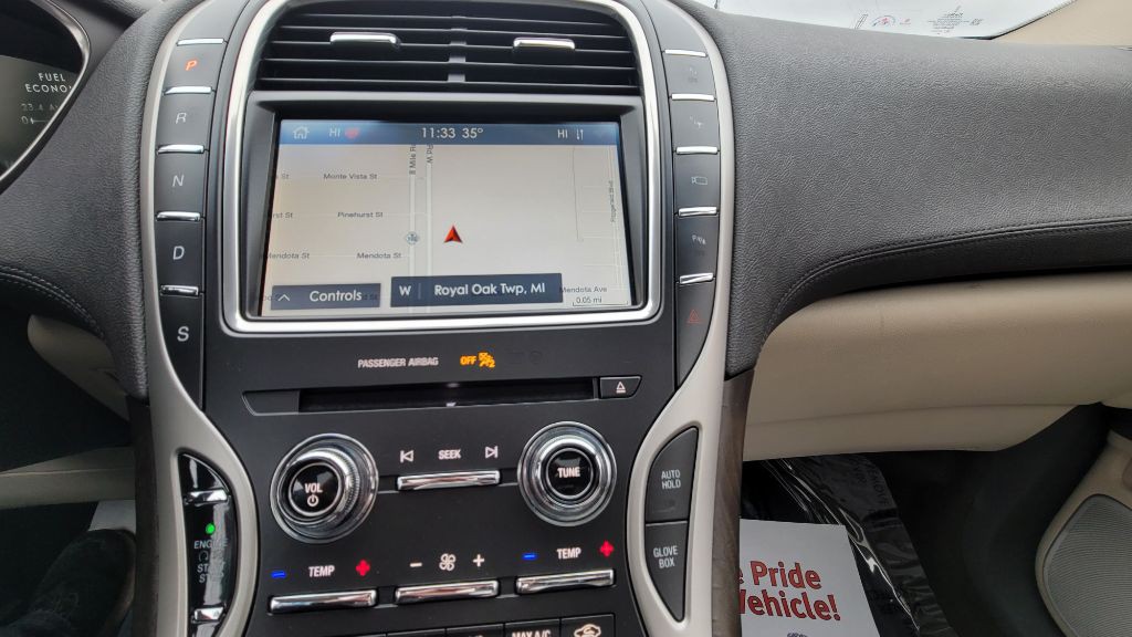 2020 Lincoln Nautilus Image 18