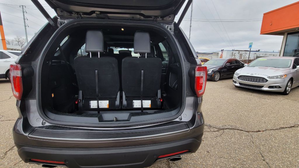 2018 Ford Explorer Image 25