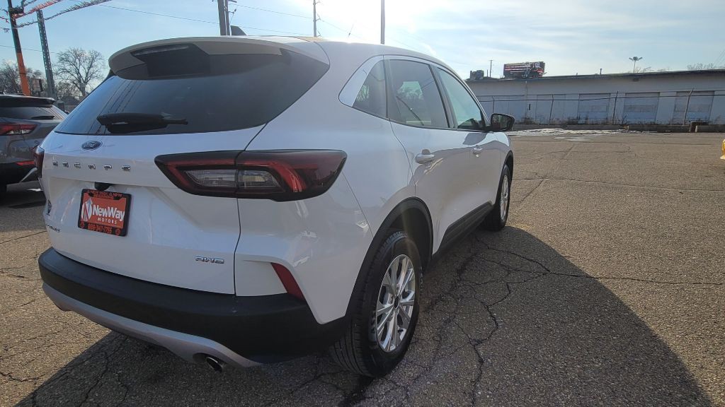 2023 Ford Escape Image 6