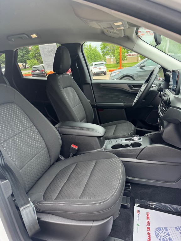 2023 Ford Escape Image 12