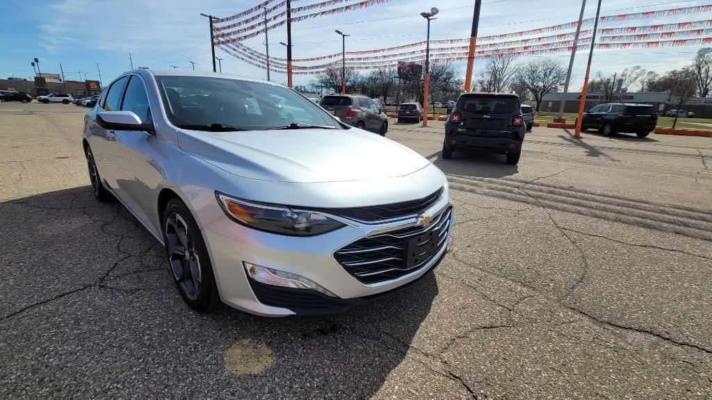 2022 Chevrolet Malibu Image 8