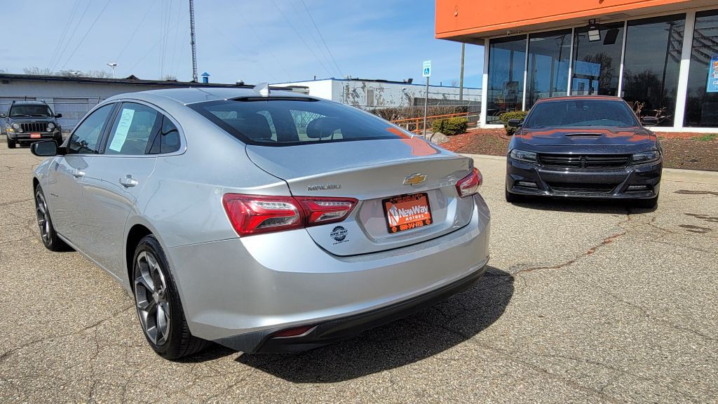 2022 Chevrolet Malibu Image 5
