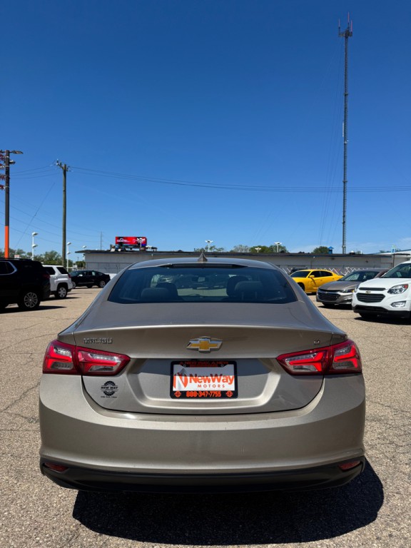 2022 Chevrolet Malibu Image 6
