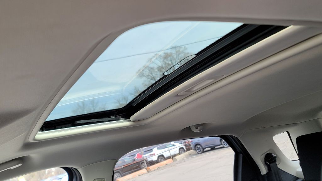 2019 Ford Econoline Image 14