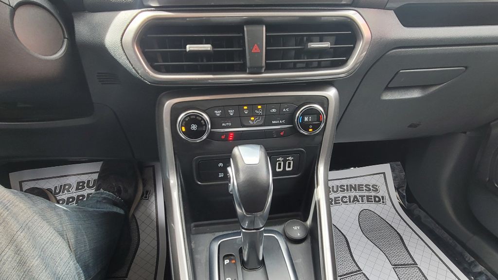 2019 Ford Econoline Image 15