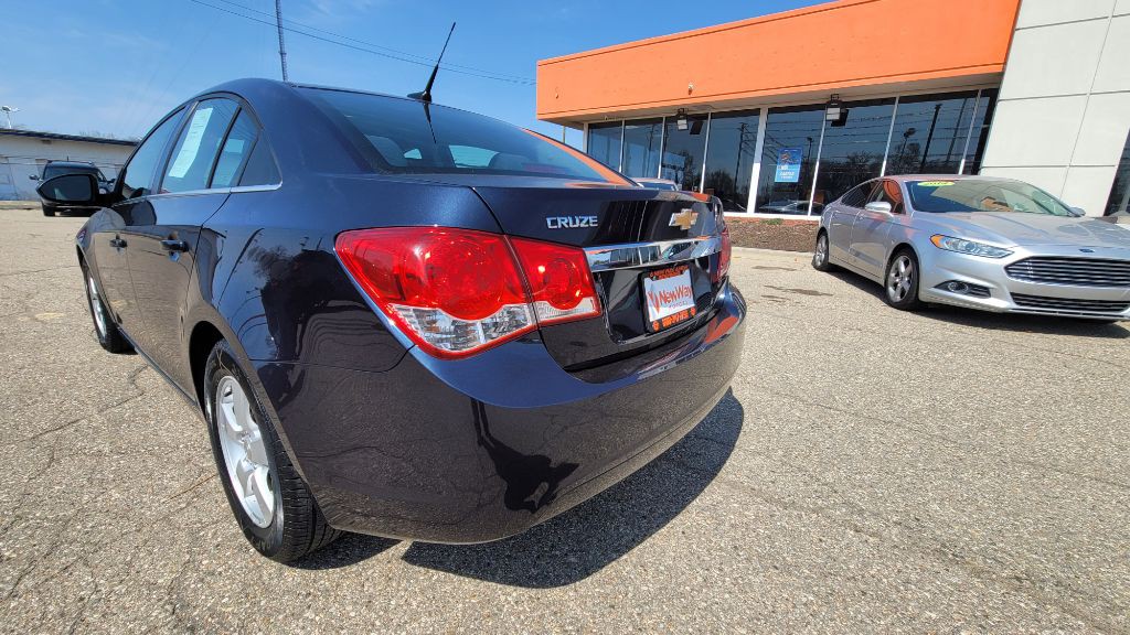 2014 Chevrolet Cruze Image 6