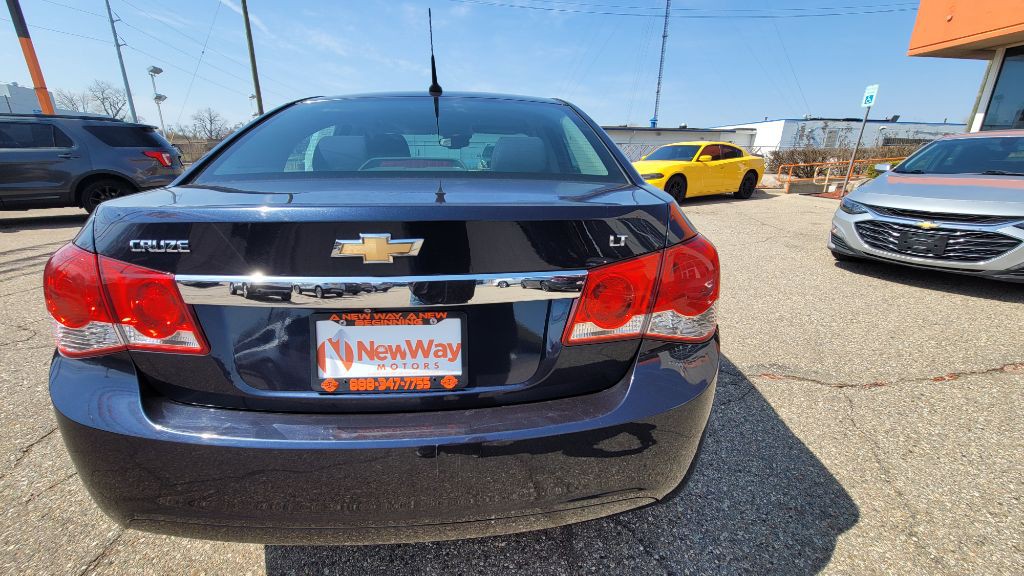 2014 Chevrolet Cruze Image 7