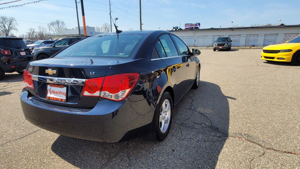 2014 Chevrolet Cruze Image 8
