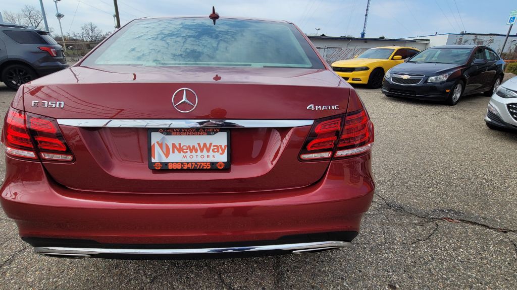 2016 Mercedes-Benz E-Class Image 7