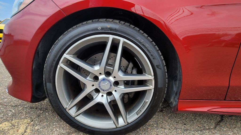 2016 Mercedes-Benz E-Class Image 15