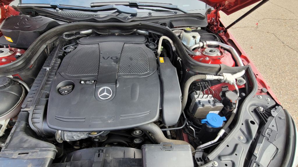 2016 Mercedes-Benz E-Class Image 27