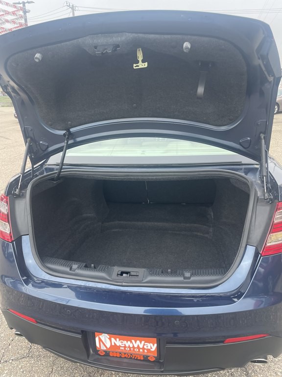 2017 Ford Taurus Image 9