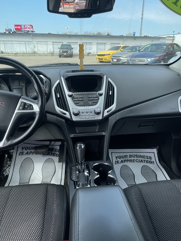 2017 GMC Terrain Image 8