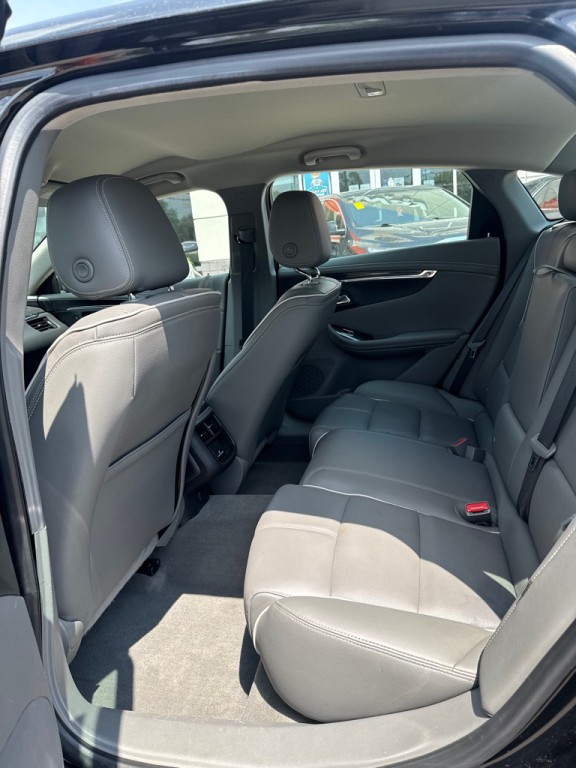 2018 Chevrolet Impala Image 13