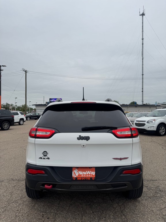 2016 Jeep Cherokee Image 6
