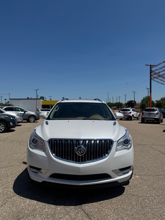 2017 Buick Enclave Image 3