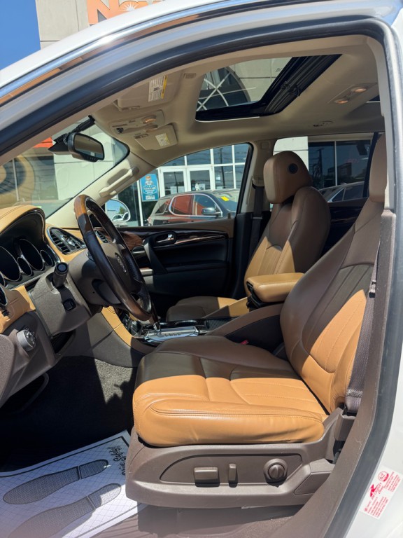 2017 Buick Enclave Image 7