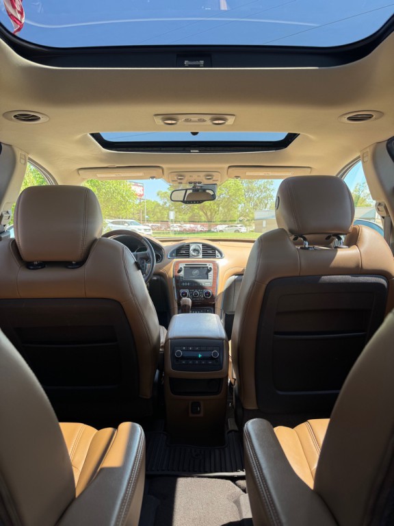 2017 Buick Enclave Image 15