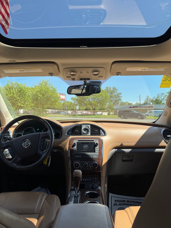 2017 Buick Enclave Image 16