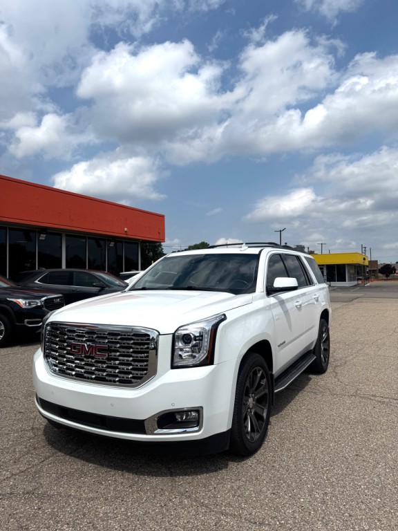 2016 GMC Yukon Image 2