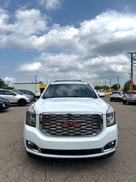 2016 GMC Yukon Image 3
