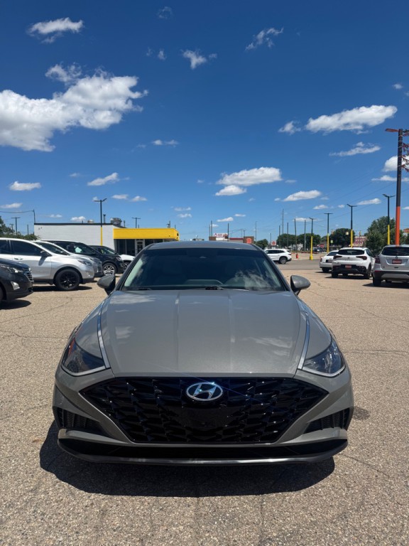 2021 Hyundai Sonata Image 3