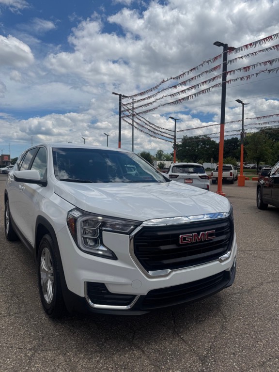 2024 GMC Terrain Image 4