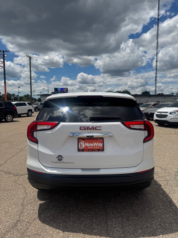 2024 GMC Terrain Image 7