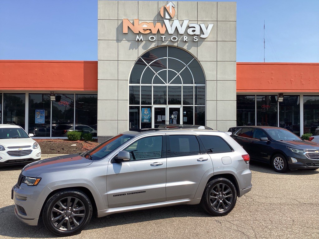 2018 Jeep Grand Cherokee Image 1