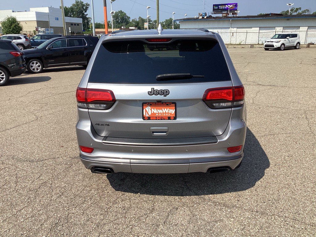 2018 Jeep Grand Cherokee Image 4
