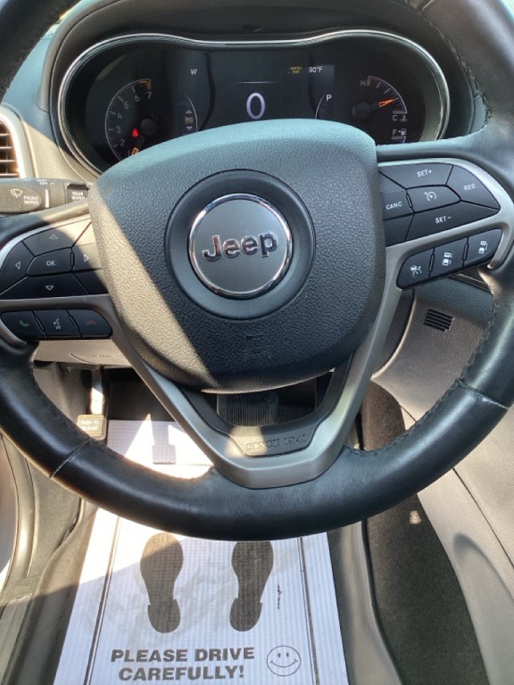 2018 Jeep Grand Cherokee Image 16