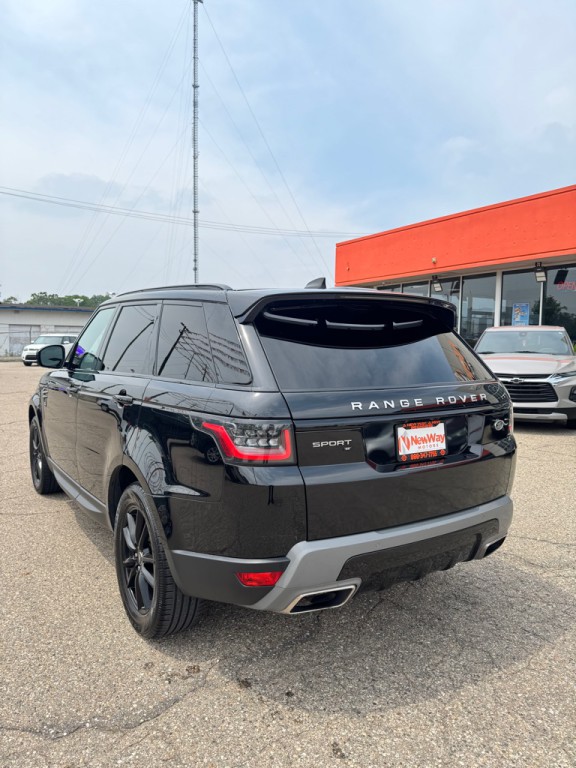 2021 Land Rover Range Rover Sport Image 9