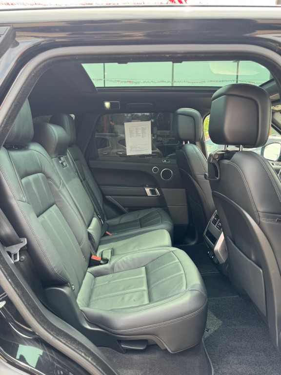 2021 Land Rover Range Rover Sport Image 16