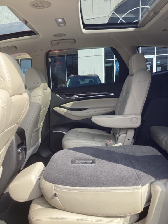 2019 Buick Enclave Image 13