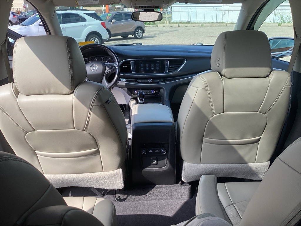 2019 Buick Enclave Image 16