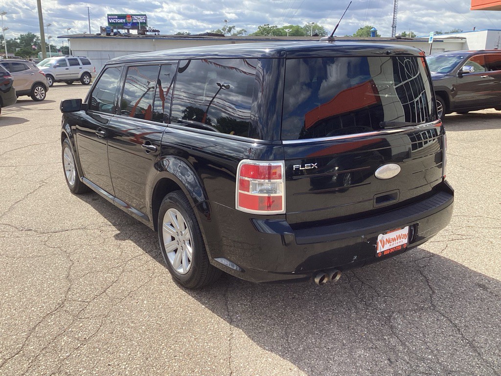 2012 Ford Flex Image 8