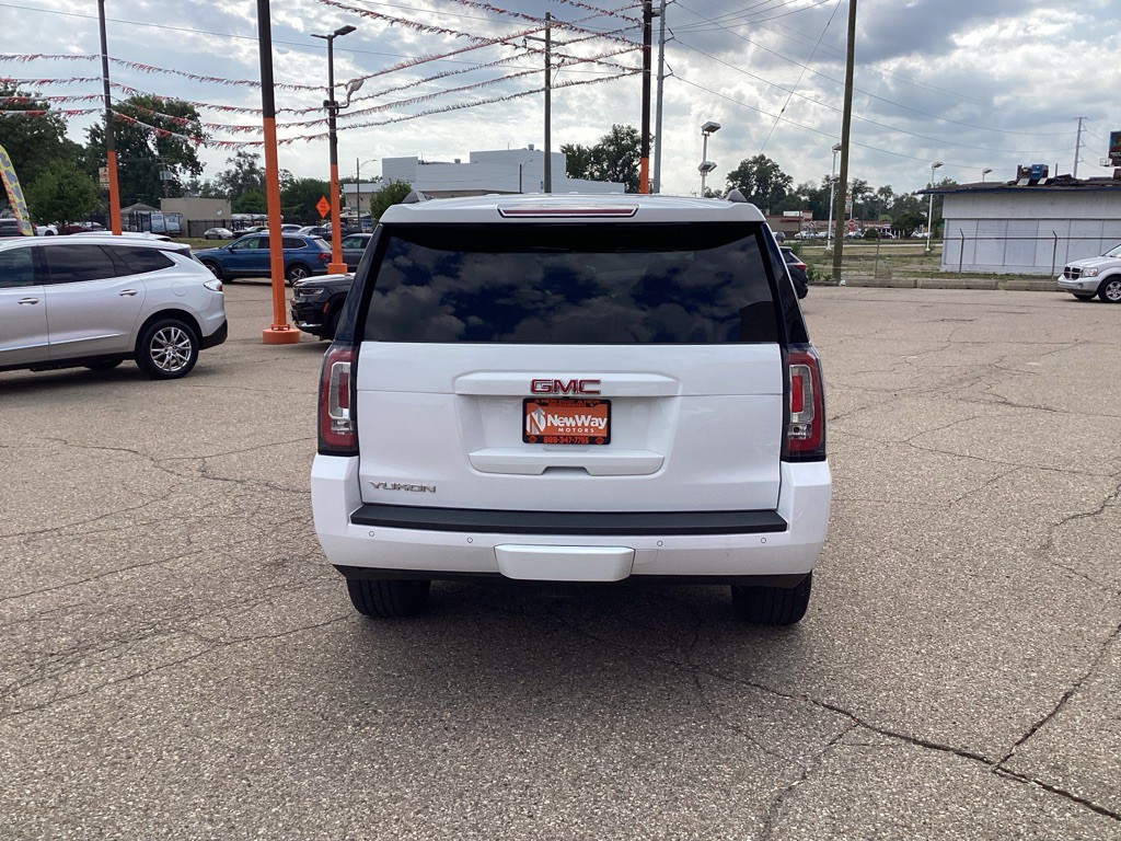 2020 GMC Yukon Image 6