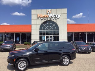 Image for 2023 Jeep Grand Cherokee Laredo ID: 7647254
