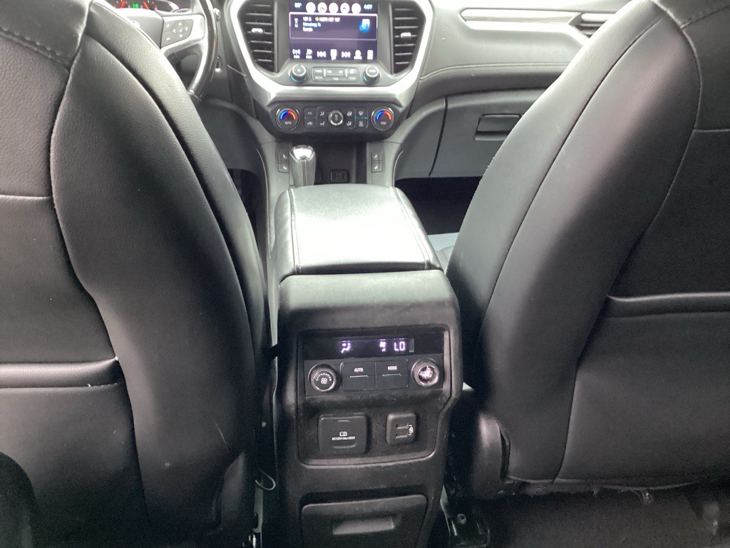 2019 GMC Acadia Image 16