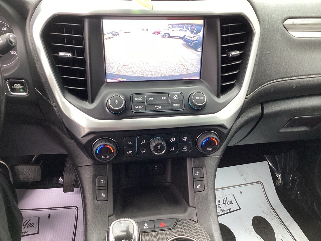 2019 GMC Acadia Image 17