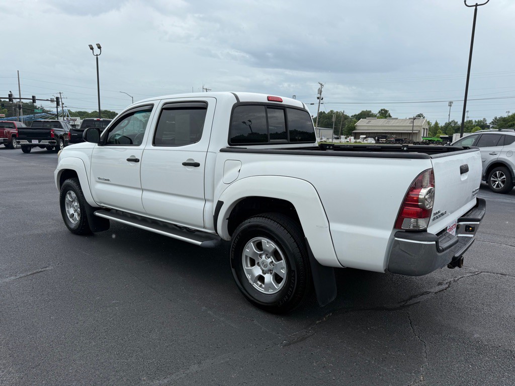2013 Toyota Tacoma Image 3