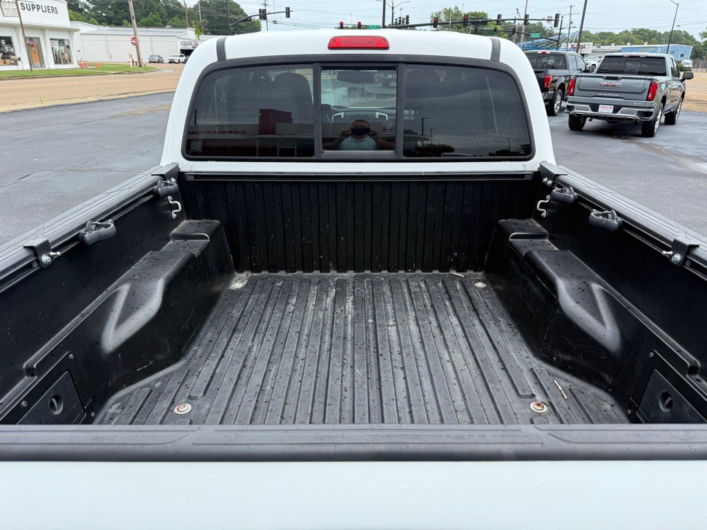 2013 Toyota Tacoma Image 10