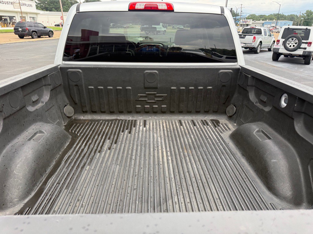 2018 Chevrolet Silverado 1500 Image 9