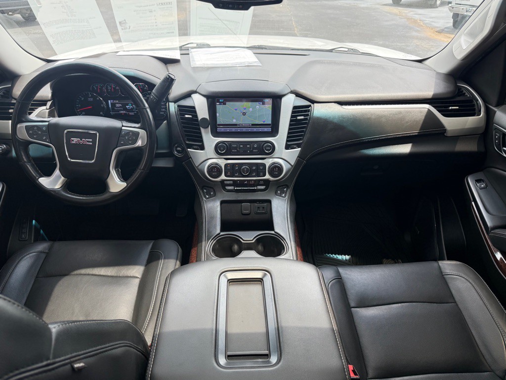 2020 GMC Yukon Image 20