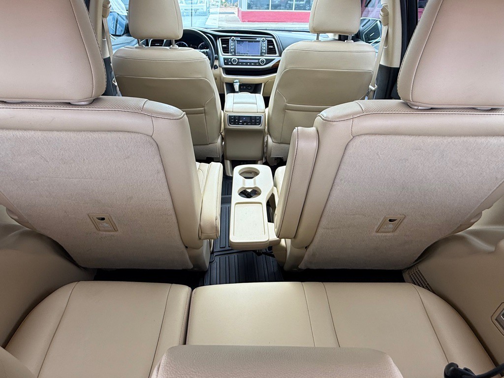 2019 Toyota Highlander Image 28