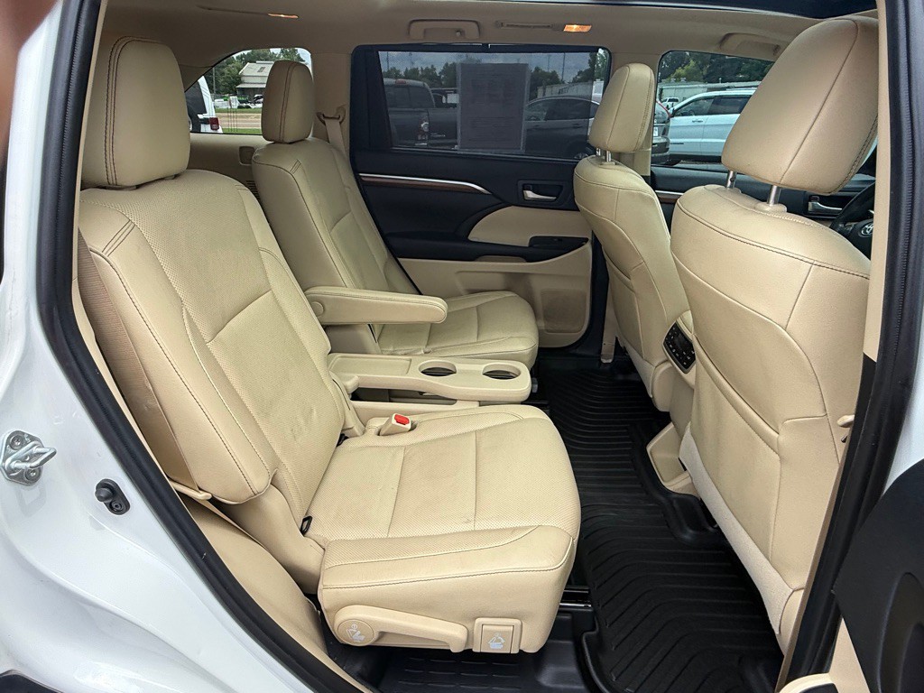 2019 Toyota Highlander Image 29
