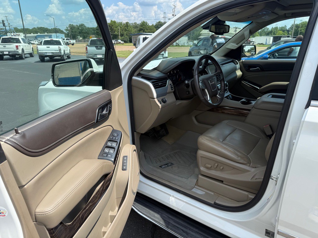 2018 GMC Yukon Image 17