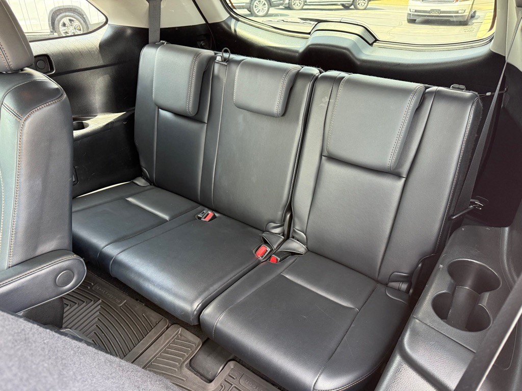 2016 Toyota Highlander Image 20