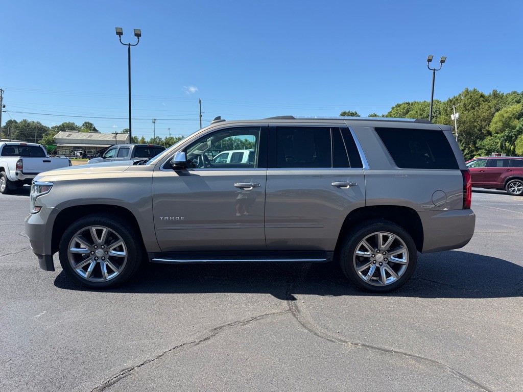 2018 Chevrolet Tahoe Image 2