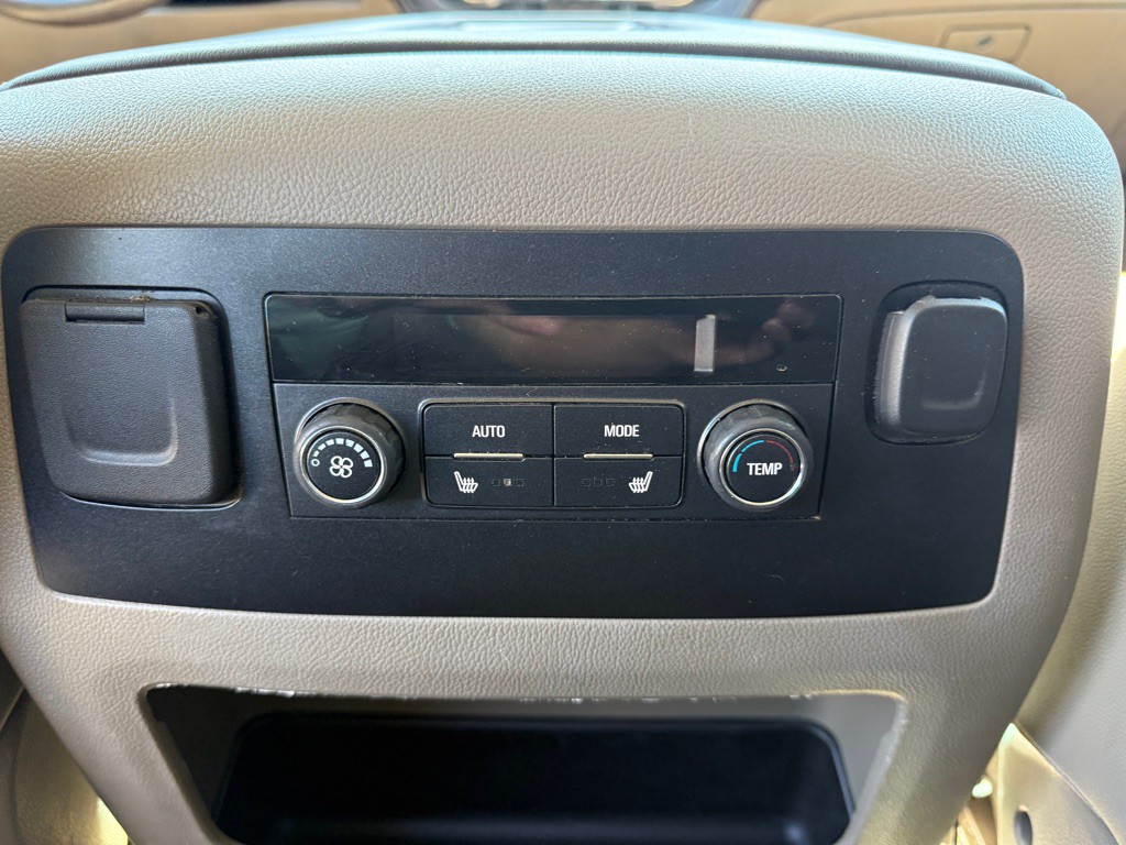 2018 Chevrolet Tahoe Image 22